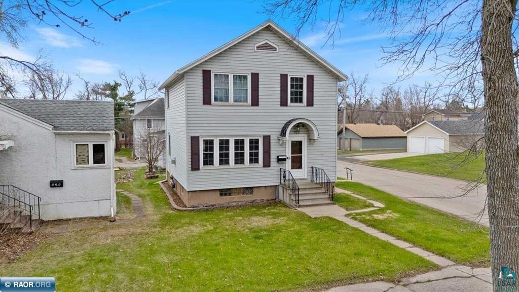 520 15th Street North Virginia, MN 55792 - Photo 2 of 43