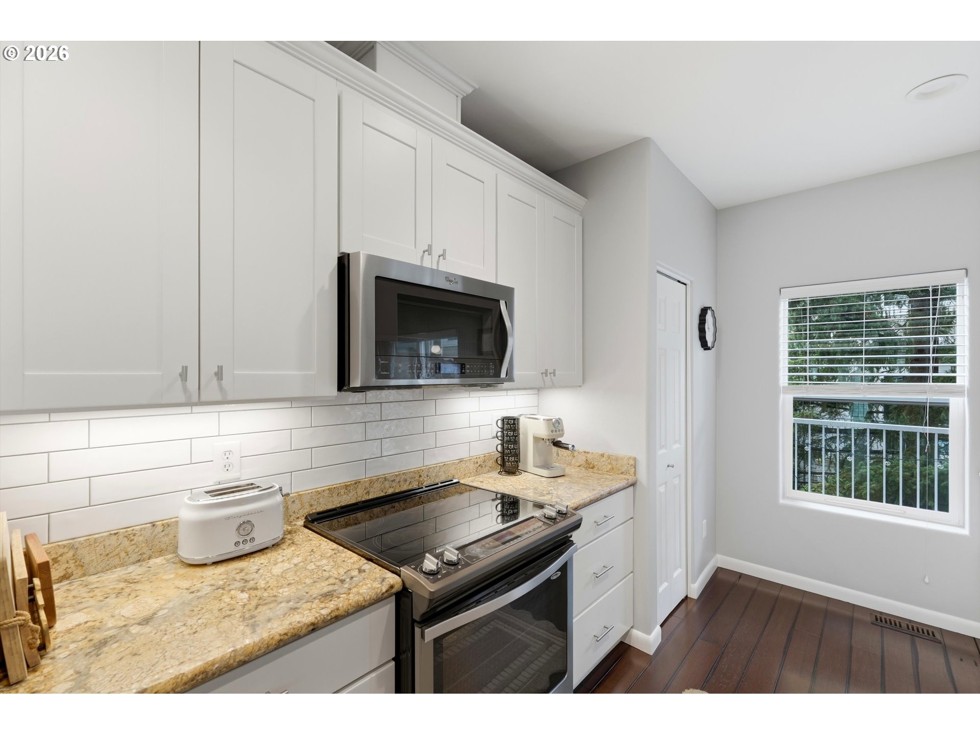 14170 Southwest Barrows Road, Unit 5 Portland, OR 97223 - Photo 13 of 33 Gallery Image 13