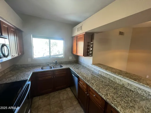 $1,650 | 1287 North Alma School Road, Unit 201, Chandler, AZ 85224