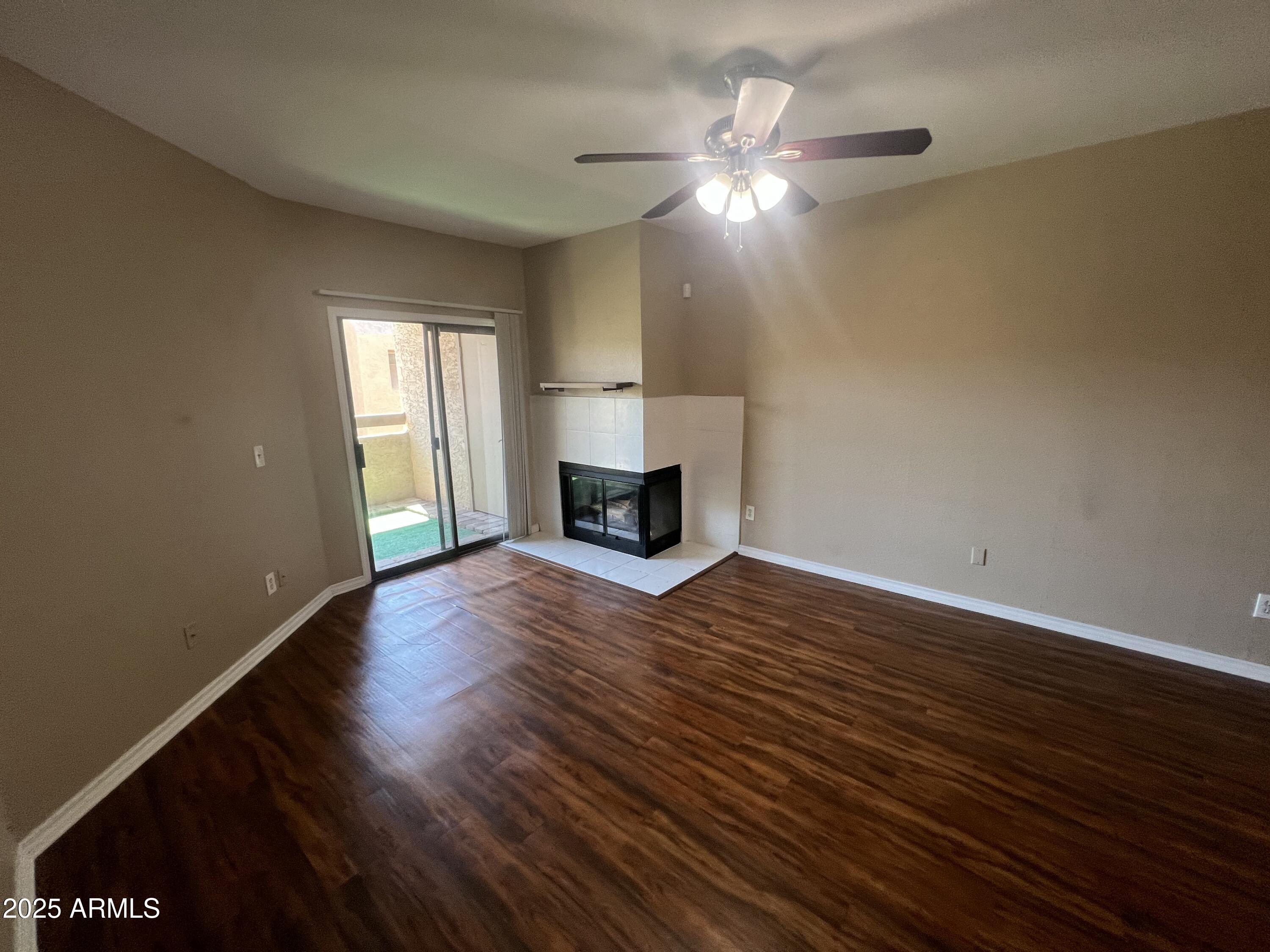 1287 North Alma School Road, Unit 201 Chandler, AZ 85224 - Photo 8 of 23 IMG_7011