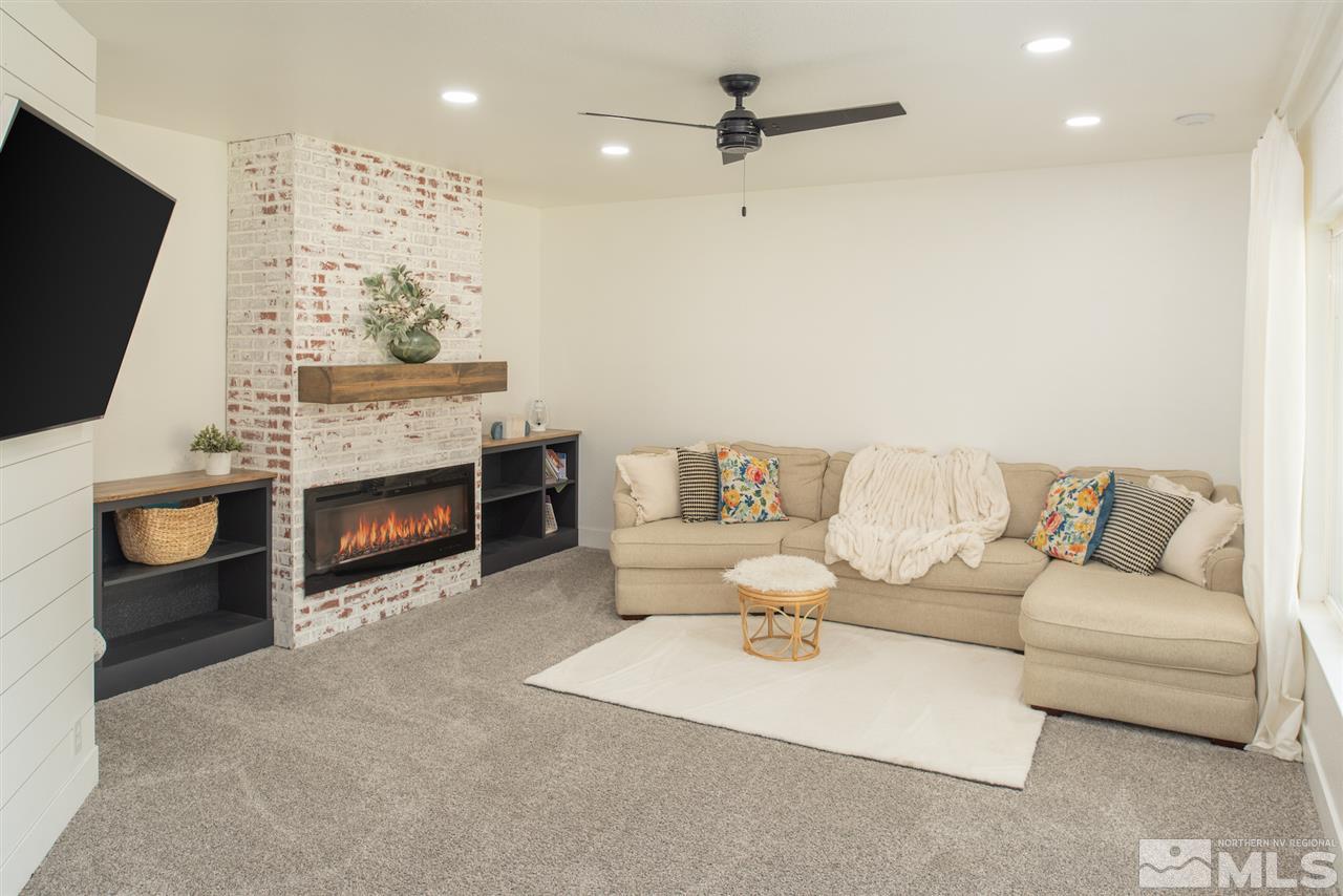 1385 Comstock Estates Drive Reno, NV 89521 - Photo 12 of 37 Photo 15