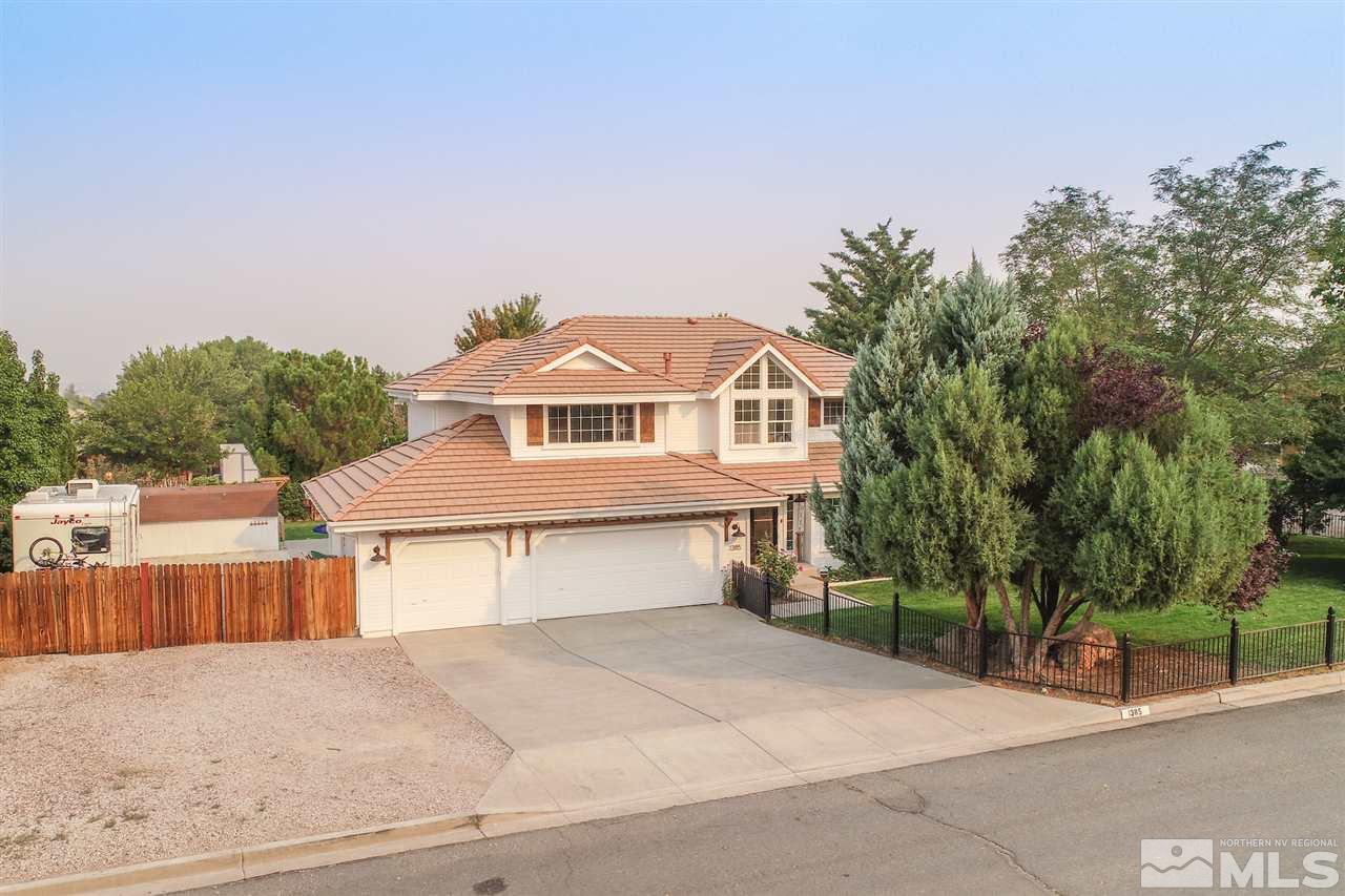 1385 Comstock Estates Drive Reno, NV 89521 - Photo 3 of 37 Photo 6