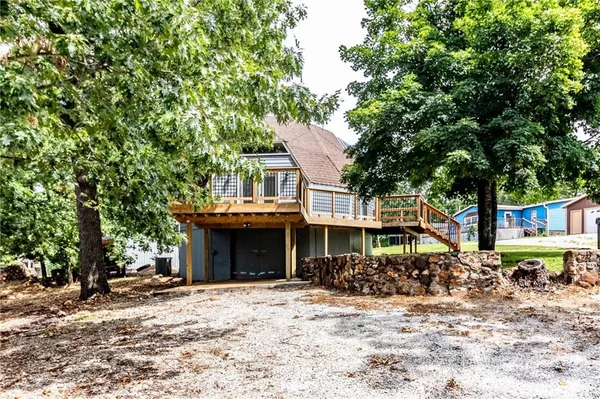 $194,900 | 10116 Billabong Drive, Clinton, MO 64735