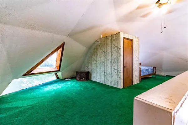 $194,900 | 10116 Billabong Drive, Clinton, MO 64735