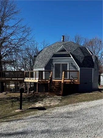 $194,900 | 10116 Billabong Drive, Clinton, MO 64735