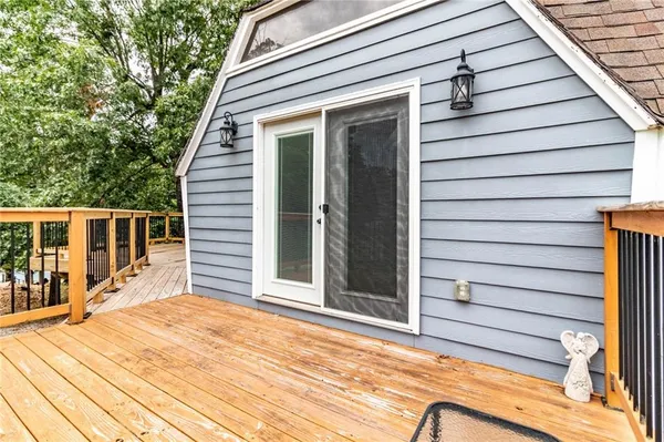 $194,900 | 10116 Billabong Drive, Clinton, MO 64735