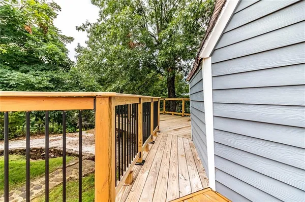 $194,900 | 10116 Billabong Drive, Clinton, MO 64735