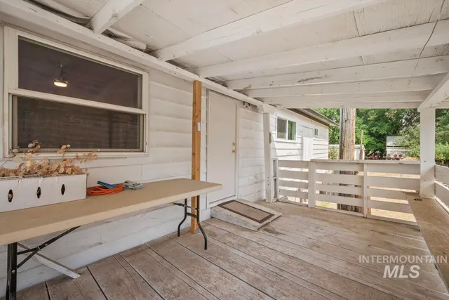 $299,950 | 319 Pataha Street, Pomeroy, WA 99347