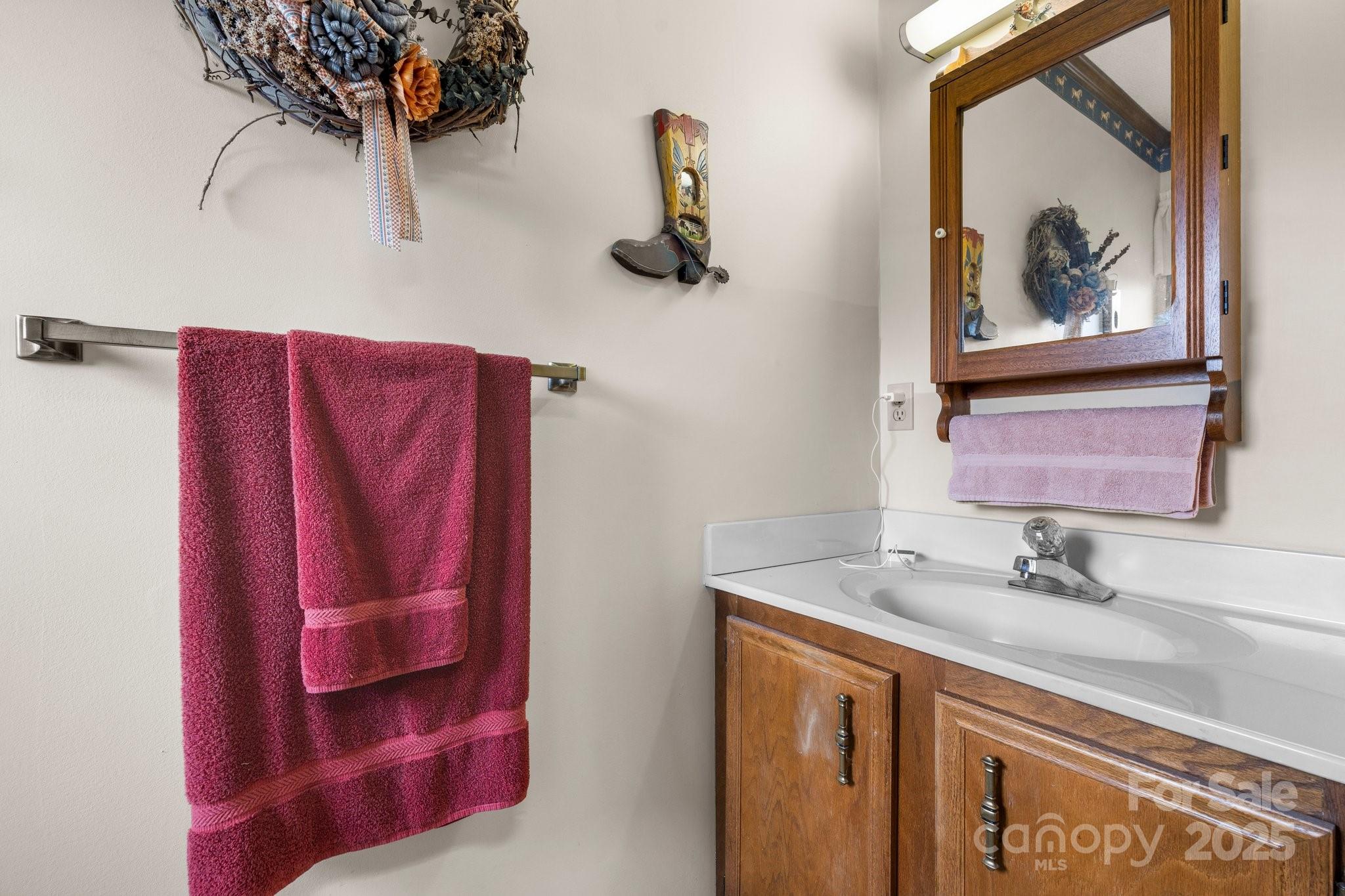 2448 Moss Farm Road Hickory, NC 28602 - Photo 36 of 47 Gallery Image 36