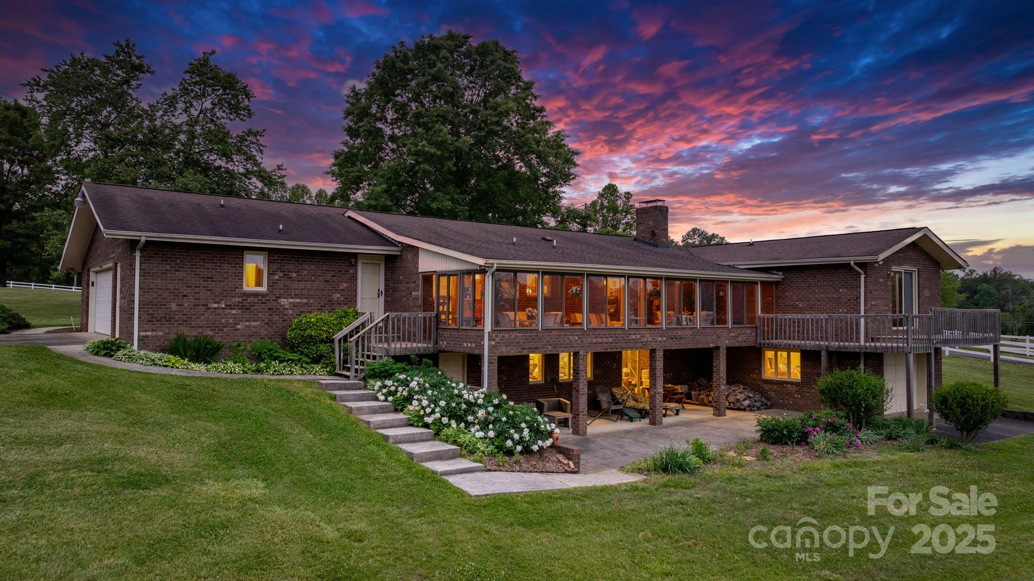 2448 Moss Farm Road Hickory, NC 28602 - Photo 45 of 47 Gallery Image 45