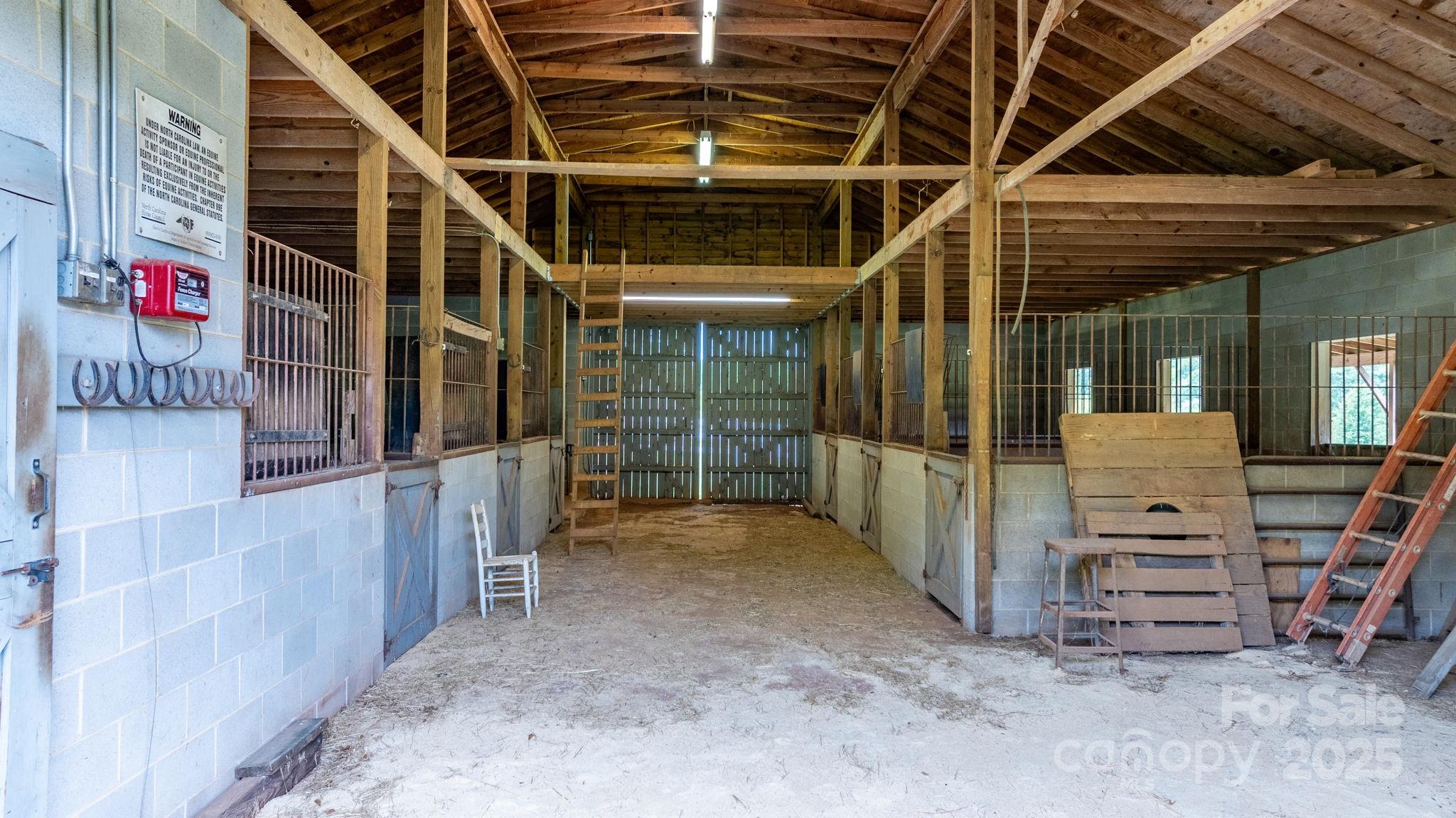 2448 Moss Farm Road Hickory, NC 28602 - Photo 9 of 47 Gallery Image 9