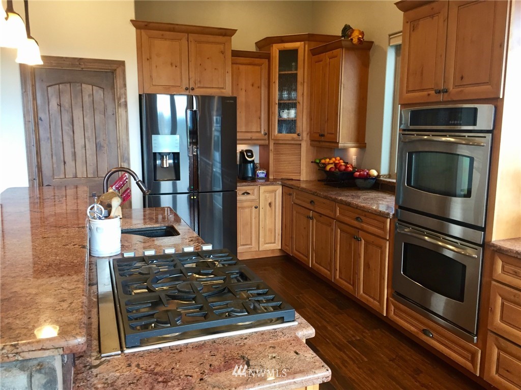 115 Crego Hill Road Chehalis, WA 98532 - Photo 11 of 23