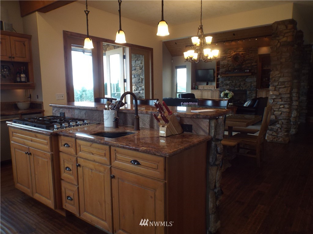115 Crego Hill Road Chehalis, WA 98532 - Photo 10 of 23