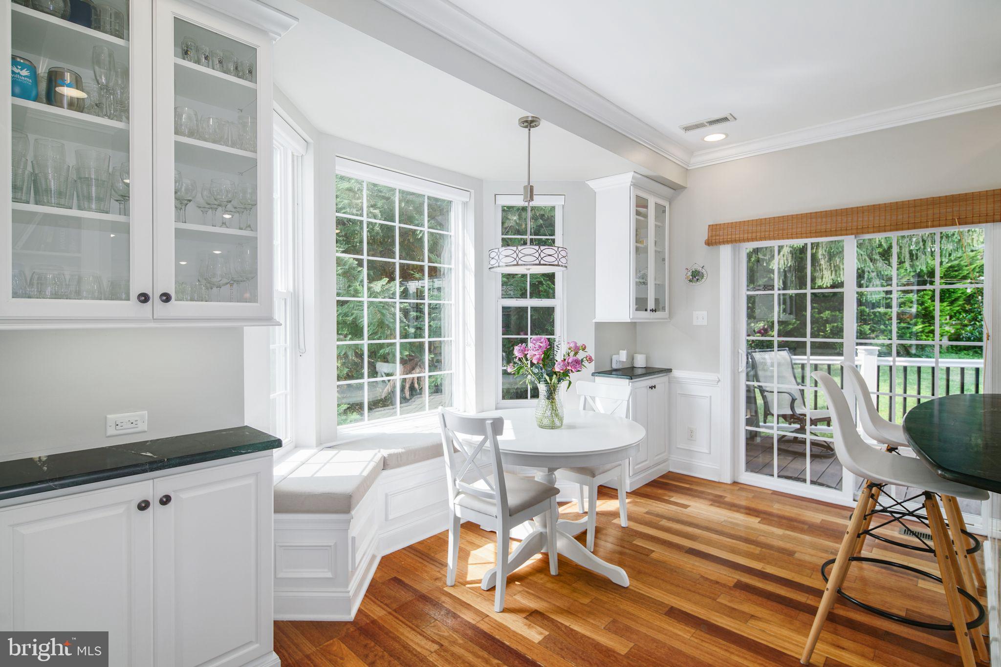 4 Valley View Road Rose Valley, PA 19063 - Photo 15 of 42 Eat In Breakfast nook with built in Bench