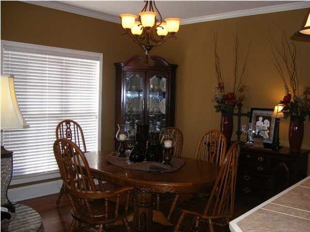 167 Bradfield Road Madison, MS 39110 - Photo 5 of 18 Dining room