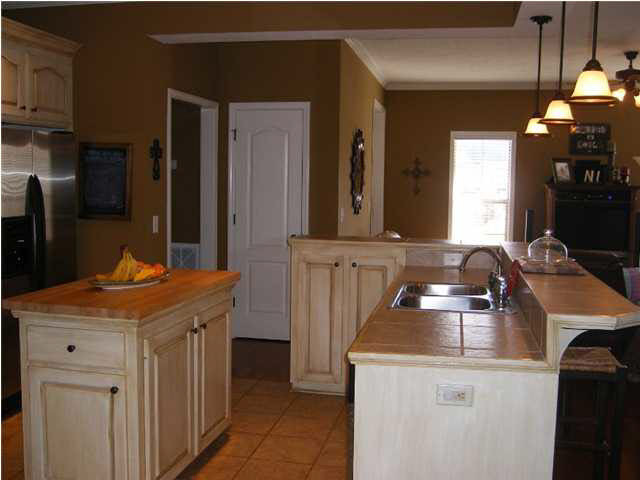 167 Bradfield Road Madison, MS 39110 - Photo 7 of 18 Kitchen