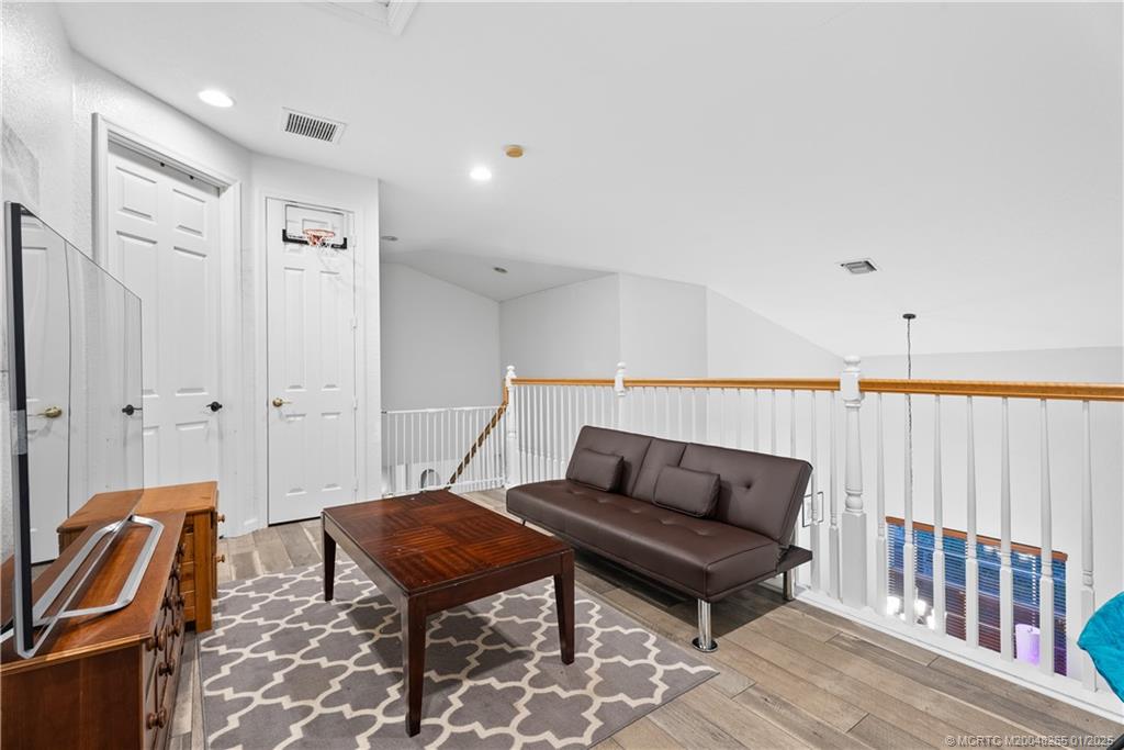 1365 Southeast Fleming Way Stuart, FL 34997 - Photo 25 of 33 Gallery Image 25