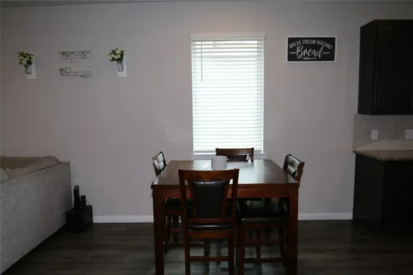 $2,000 | 1336 Mount Blanc Path, Conroe, TX 77301