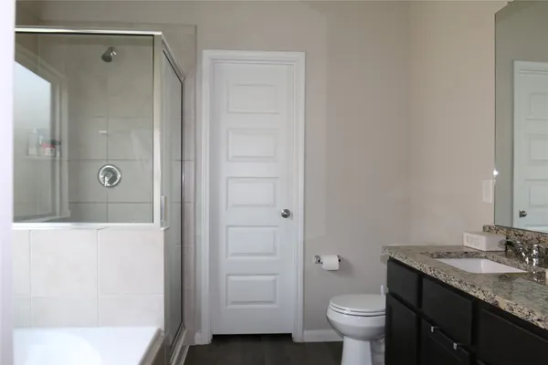 $2,000 | 1336 Mount Blanc Path, Conroe, TX 77301