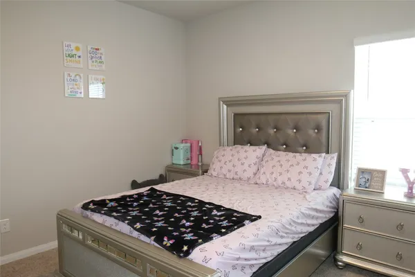 $2,000 | 1336 Mount Blanc Path, Conroe, TX 77301