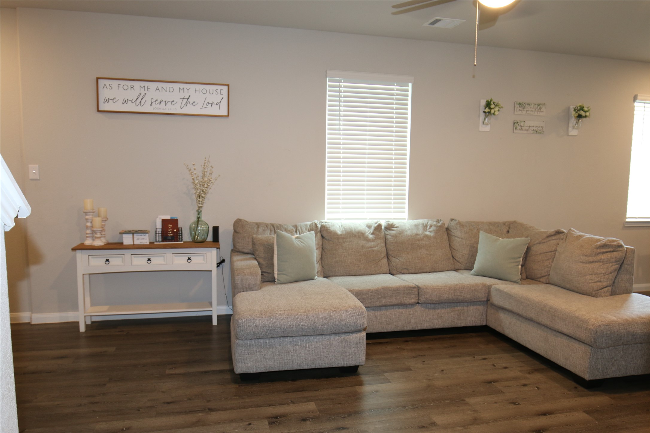 1336 Mount Blanc Path Conroe, TX 77301 - Photo 3 of 20