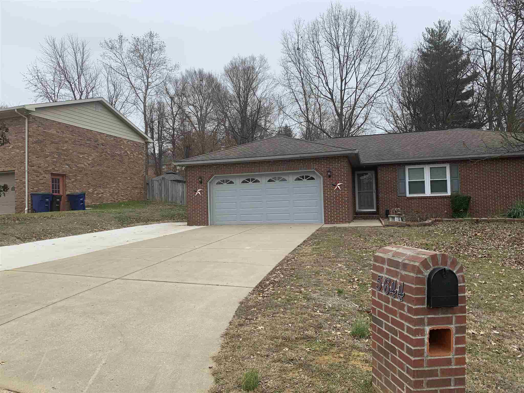 5644 Spring Corner Road Newburgh, IN 47630 - Photo 3 of 26