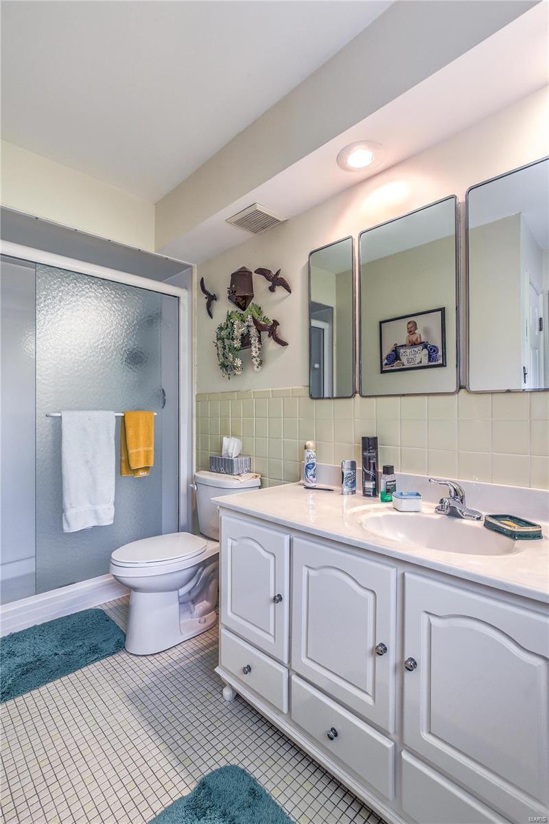 32 Weldon Spring Heights Drive Weldon Spring, MO 63304 - Photo 16 of 24