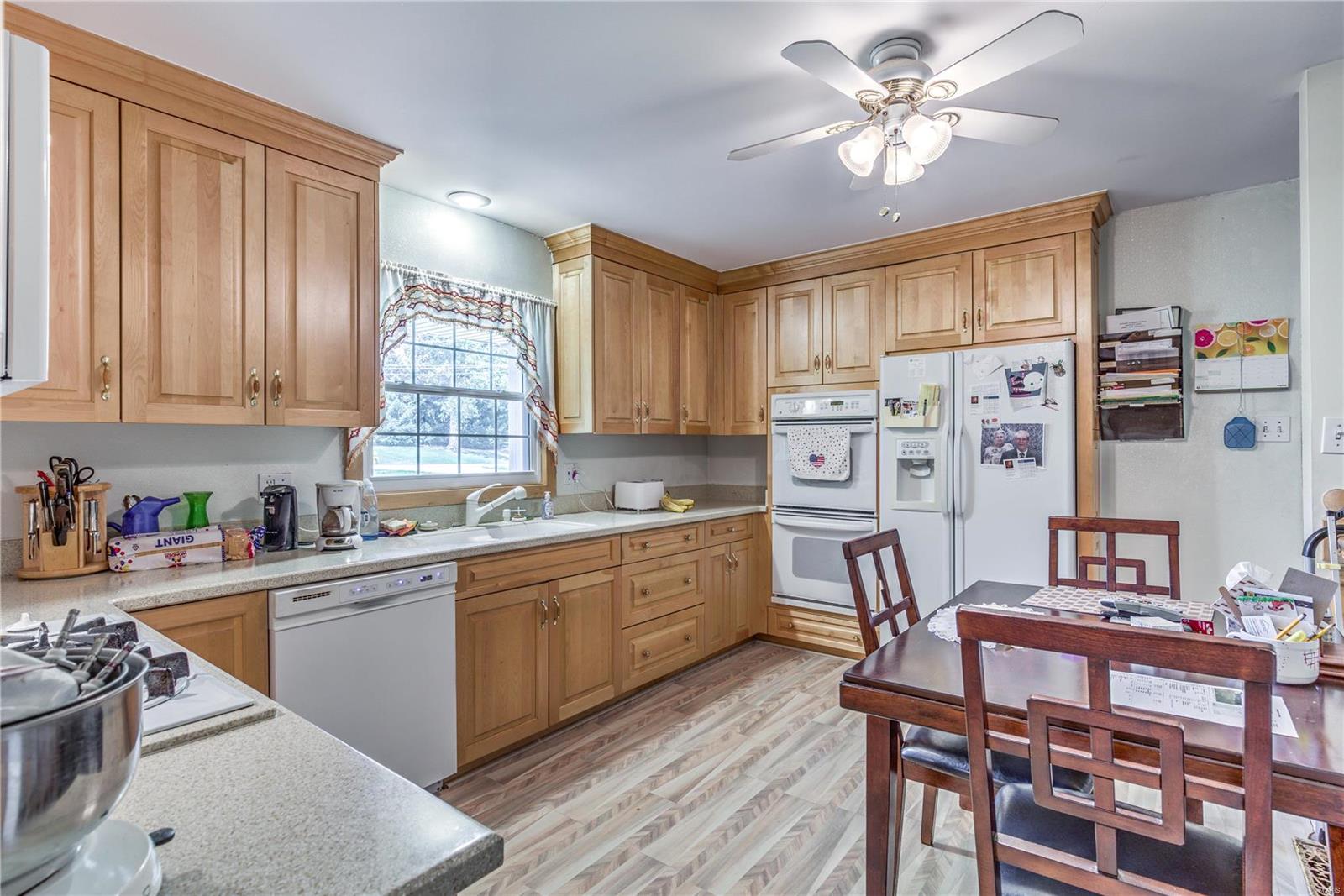 32 Weldon Spring Heights Drive Weldon Spring, MO 63304 - Photo 9 of 24