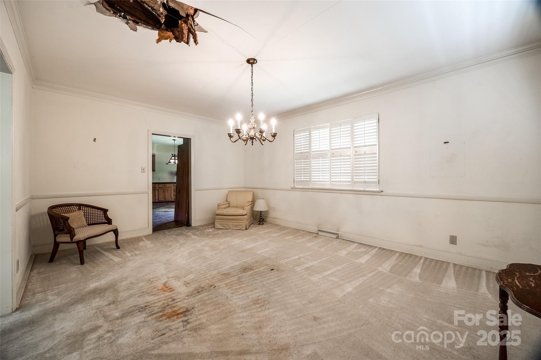 3330 Foxcroft Road Charlotte, NC 28211 - Photo 14 of 39 a view of a room with windows