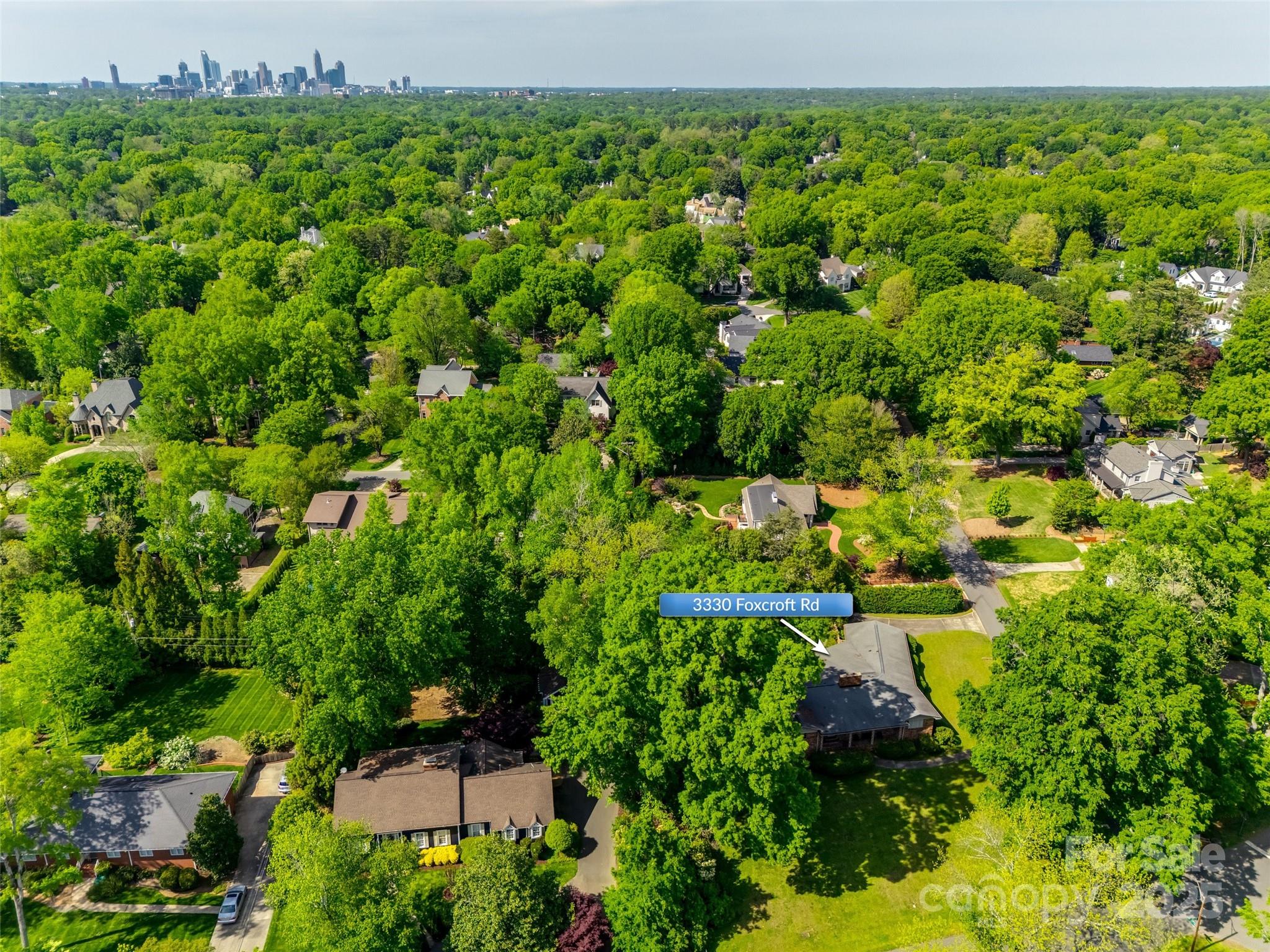 3330 Foxcroft Road Charlotte, NC 28211 - Photo 34 of 39 a view of a garden