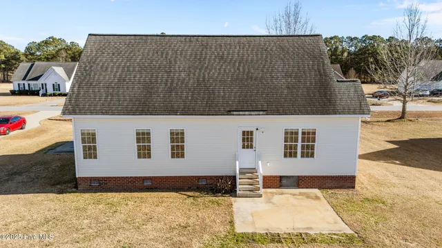 $259,000 | 410 Northgate Drive, Washington, NC 27889