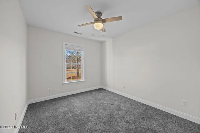 $259,000 | 410 Northgate Drive, Washington, NC 27889