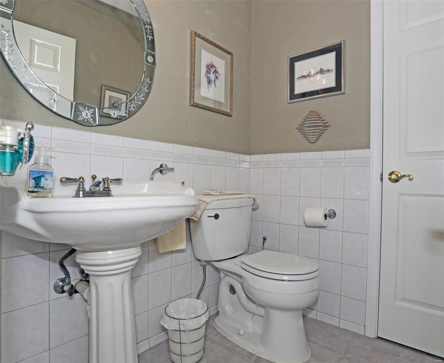 689 Walnut Point Court Ballwin, MO 63021 - Photo 16 of 20