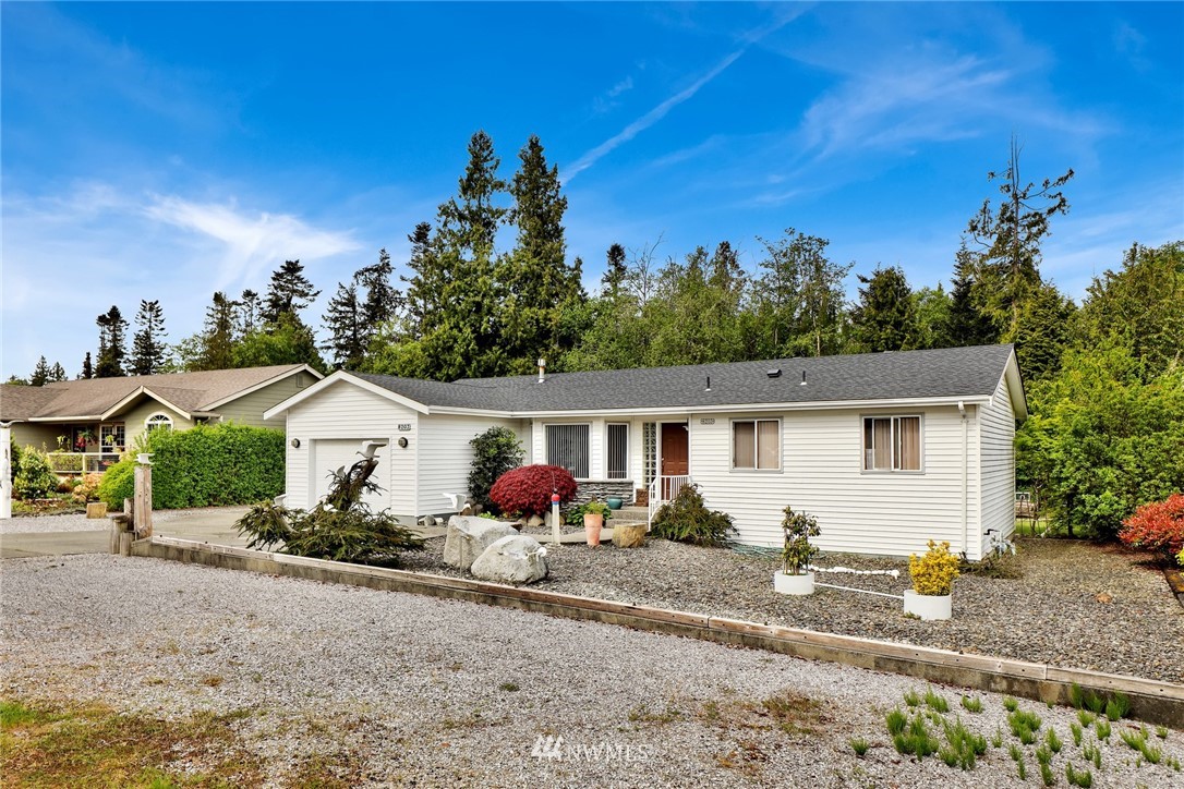 8203 Comox Road Birch Bay, WA 98230 - Photo 2 of 26 Gallery Image 2