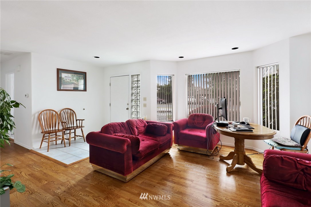 8203 Comox Road Birch Bay, WA 98230 - Photo 11 of 26 Gallery Image 11