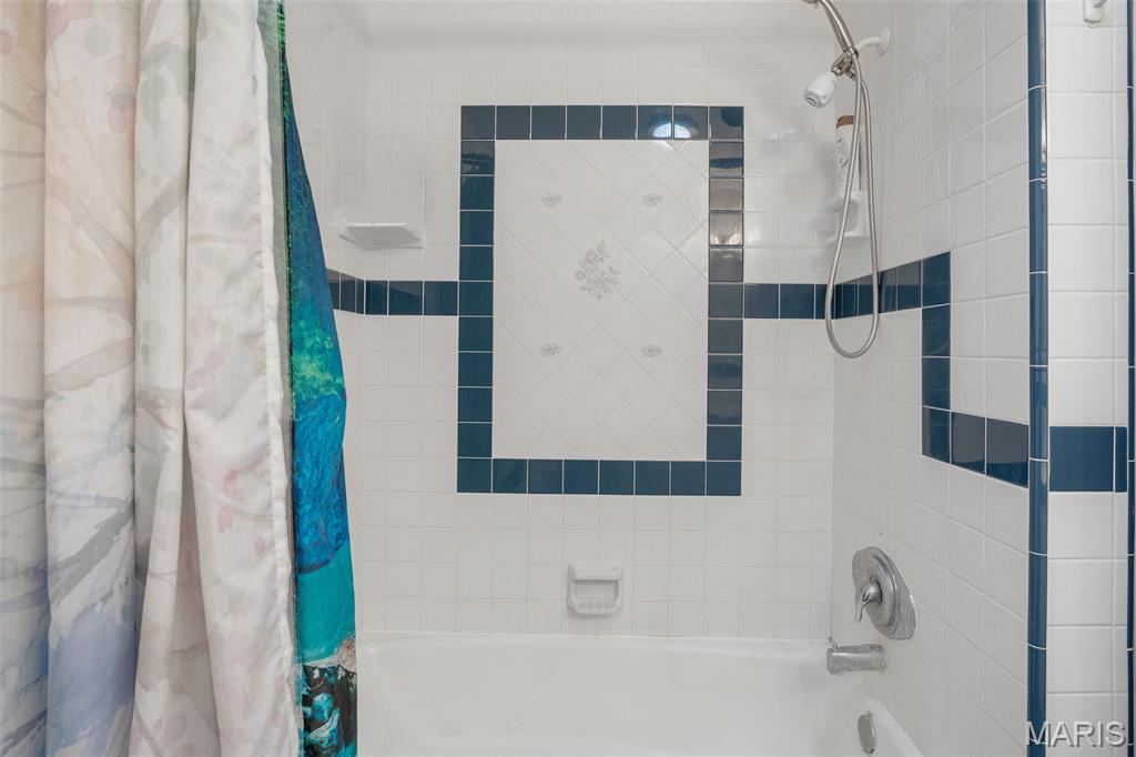 393 Martin Field Court Villa Ridge, MO 63089 - Photo 20 of 33