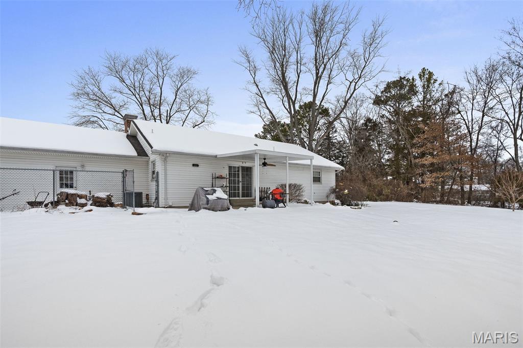 393 Martin Field Court Villa Ridge, MO 63089 - Photo 6 of 33