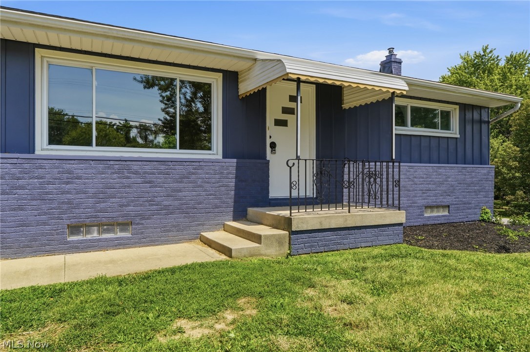 3561 Johnson Road Norton, OH 44203 - Photo 4 of 45 Gallery Image 4
