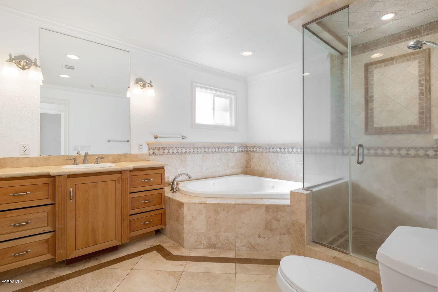 5881 La Cumbre Road Somis, CA 93066 - Photo 15 of 41 070_la-cumbre-road-somis-ca-usa-2-002