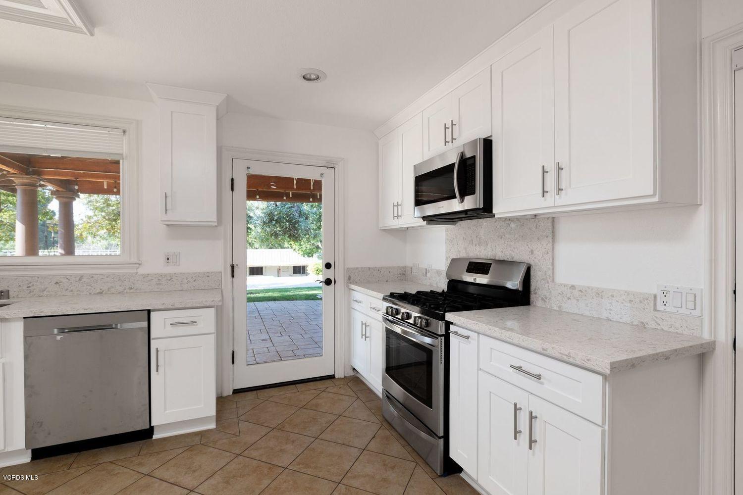 5881 La Cumbre Road Somis, CA 93066 - Photo 4 of 41 060_la-cumbre-road-somis-ca-usa-1-005