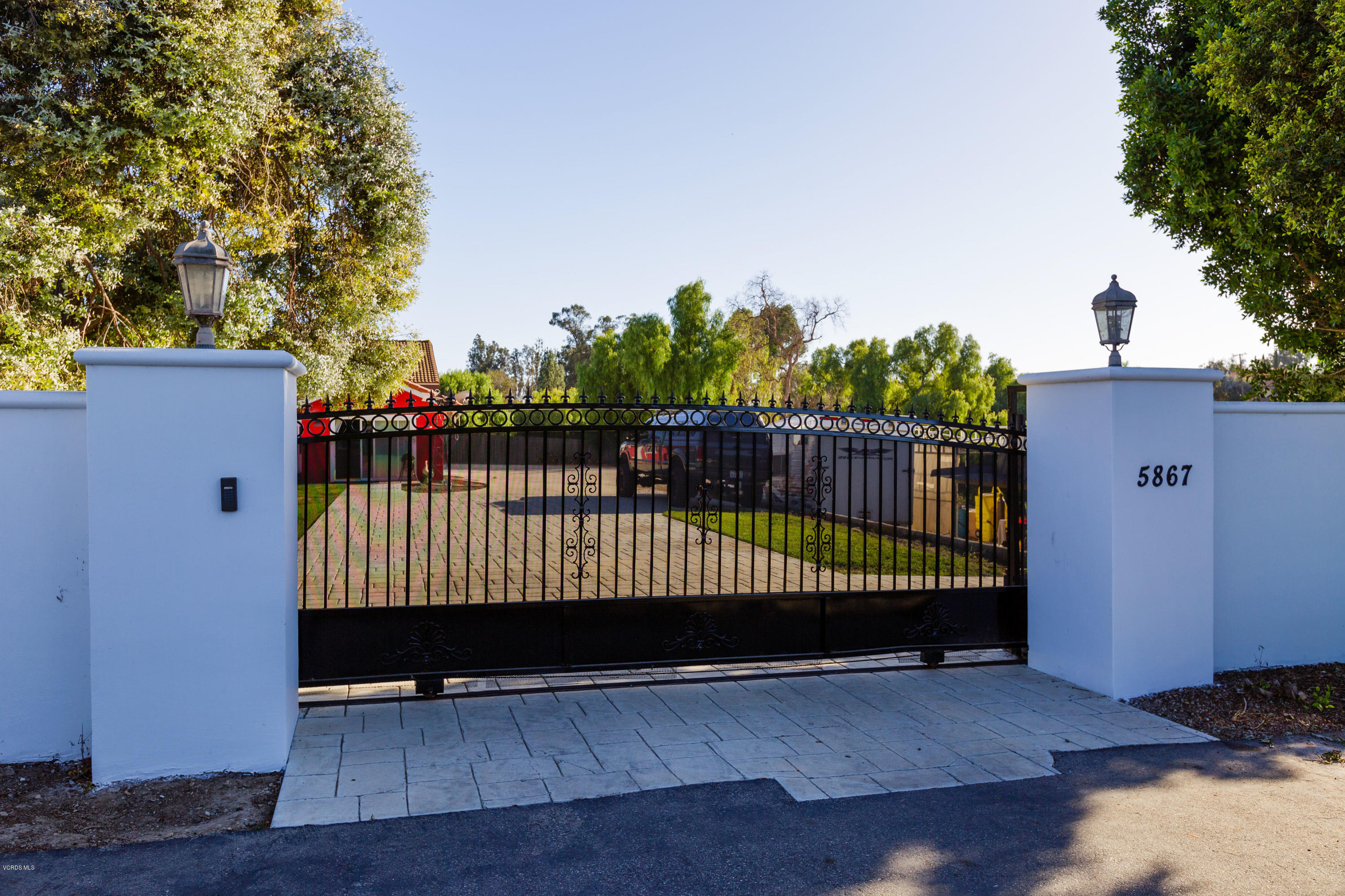 5881 La Cumbre Road Somis, CA 93066 - Photo 37 of 41 27gated_home