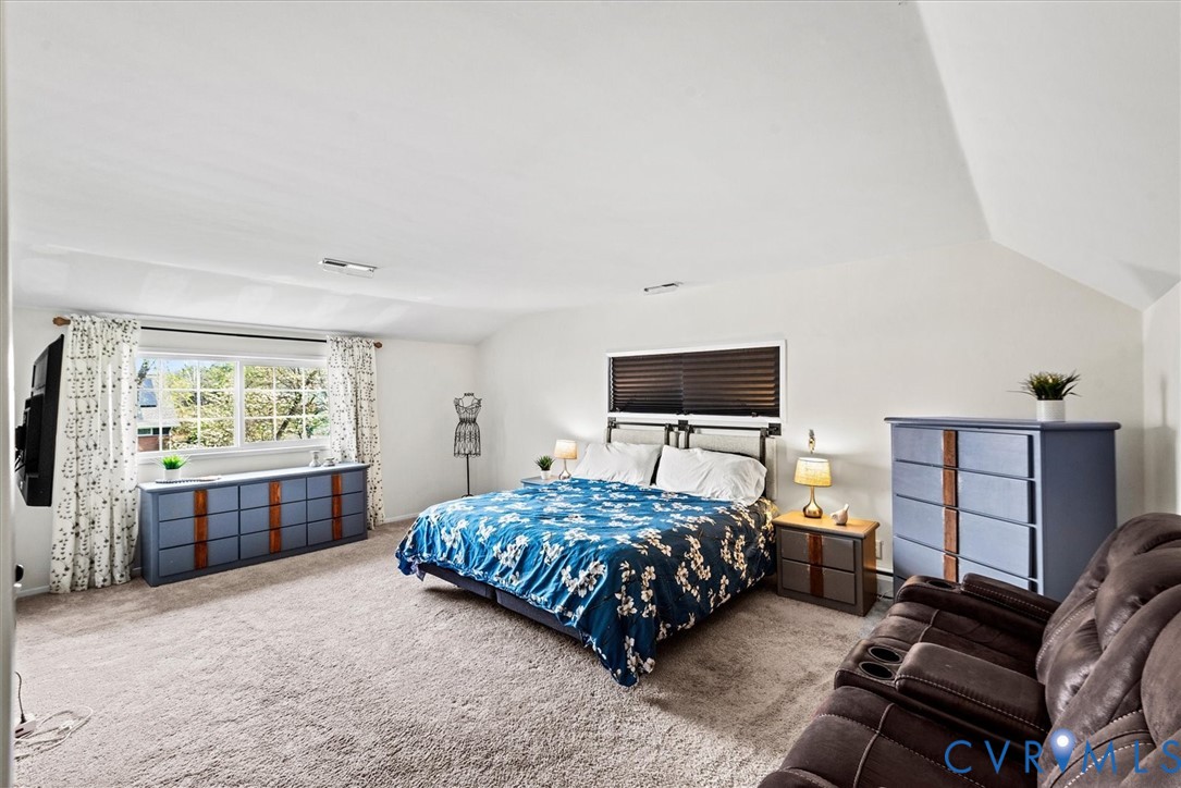 1300 Elon Road Henrico, VA 23229 - Photo 26 of 41 Huge bedroom