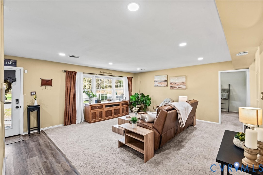 1300 Elon Road Henrico, VA 23229 - Photo 6 of 41 Tons of natural light