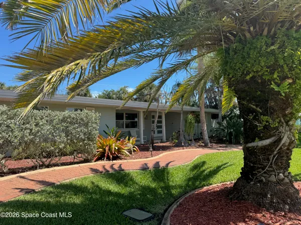 $895,000 | 230 Melbourne Avenue, Indialantic, FL 32903