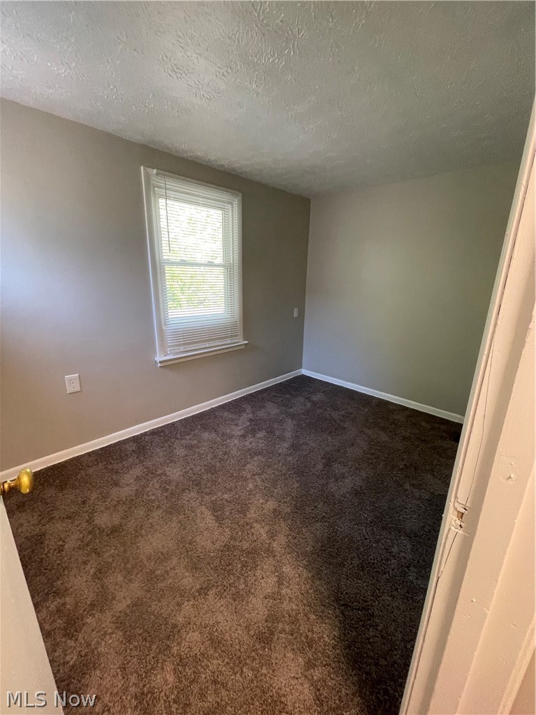 1663 Lyndhurst Road Lyndhurst, OH 44124 - Photo 33 of 45