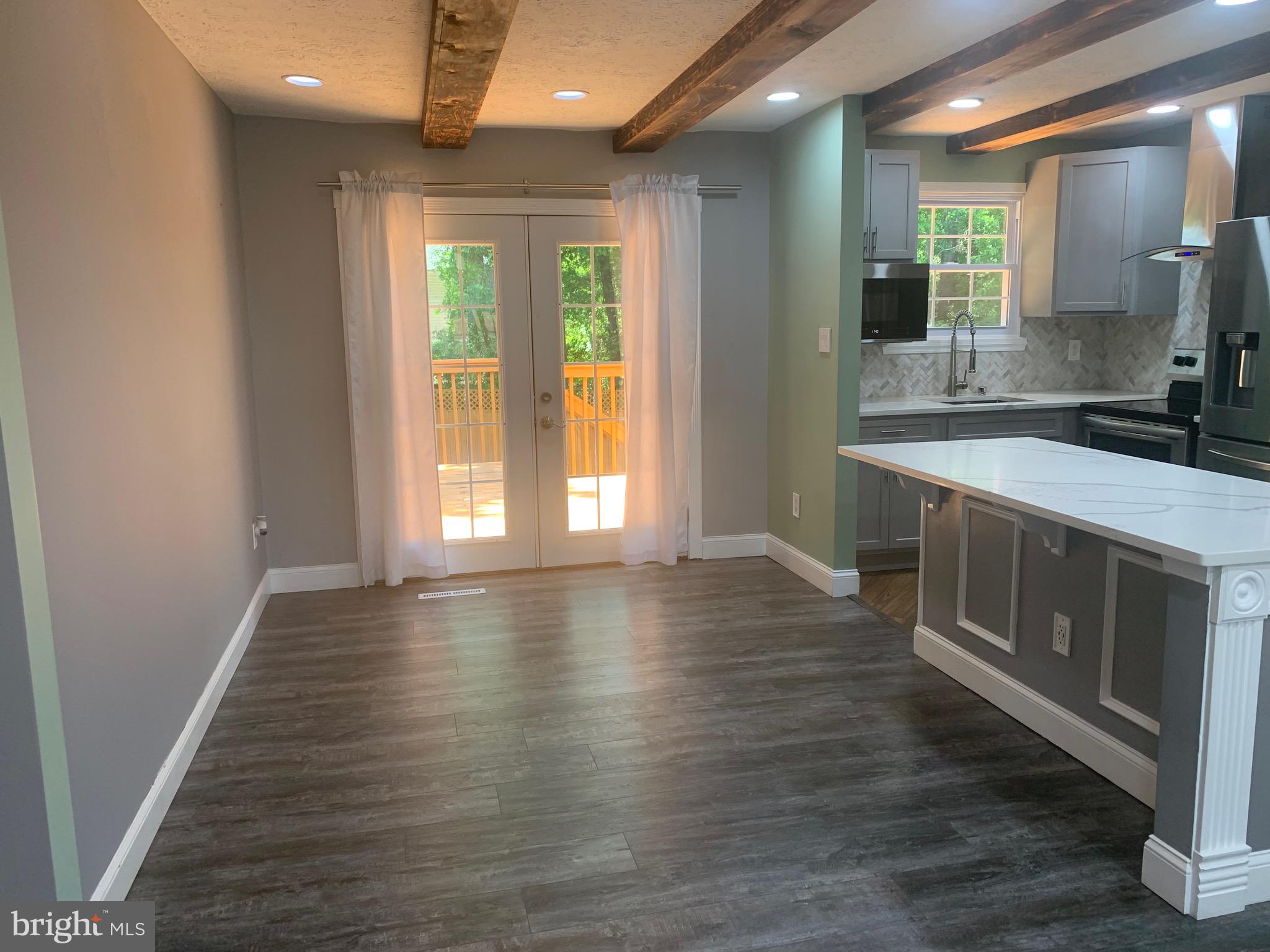 7908 Liberty Circle Pasadena, MD 21122 - Photo 6 of 35 Dining Room