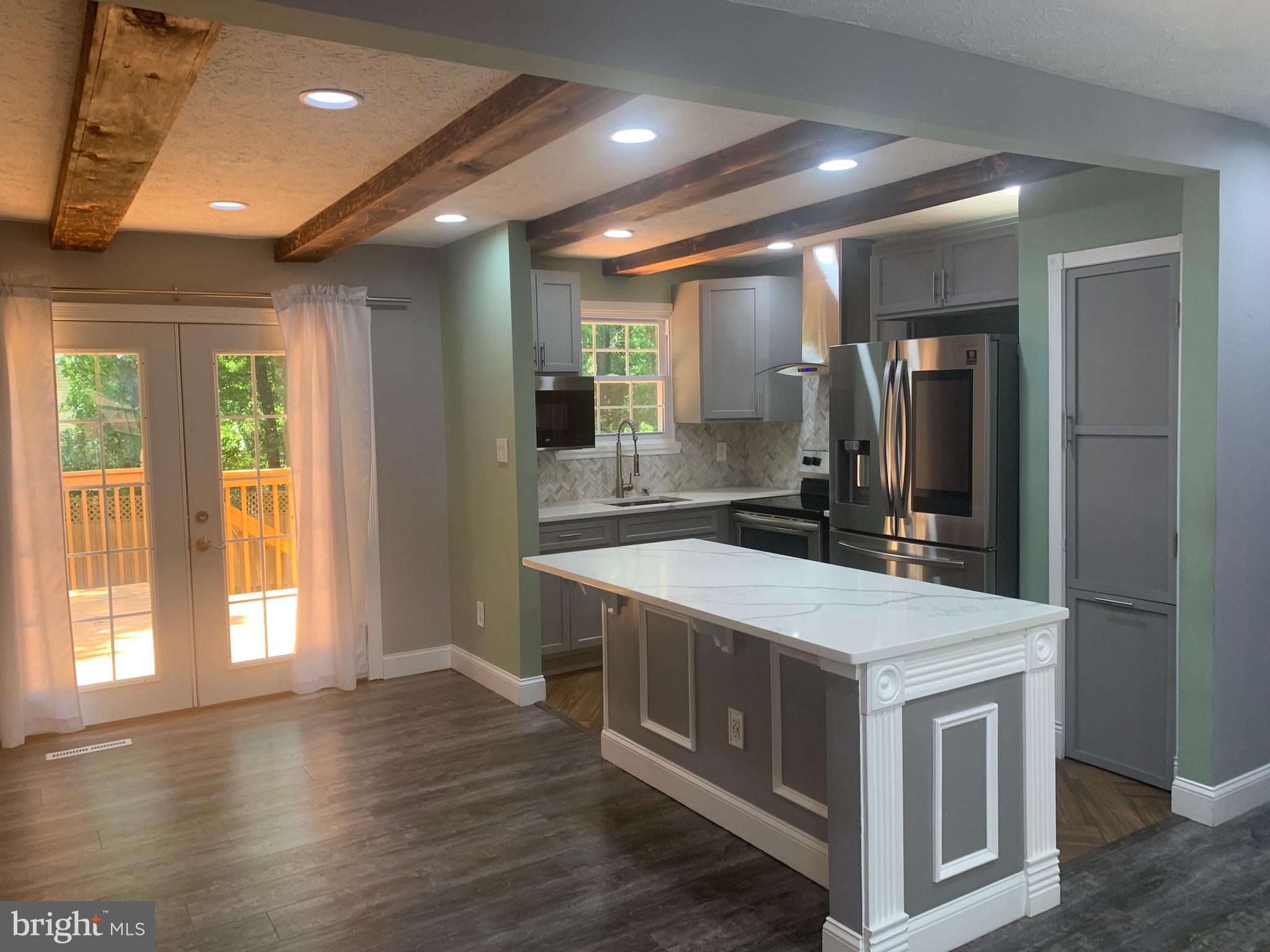 7908 Liberty Circle Pasadena, MD 21122 - Photo 7 of 35