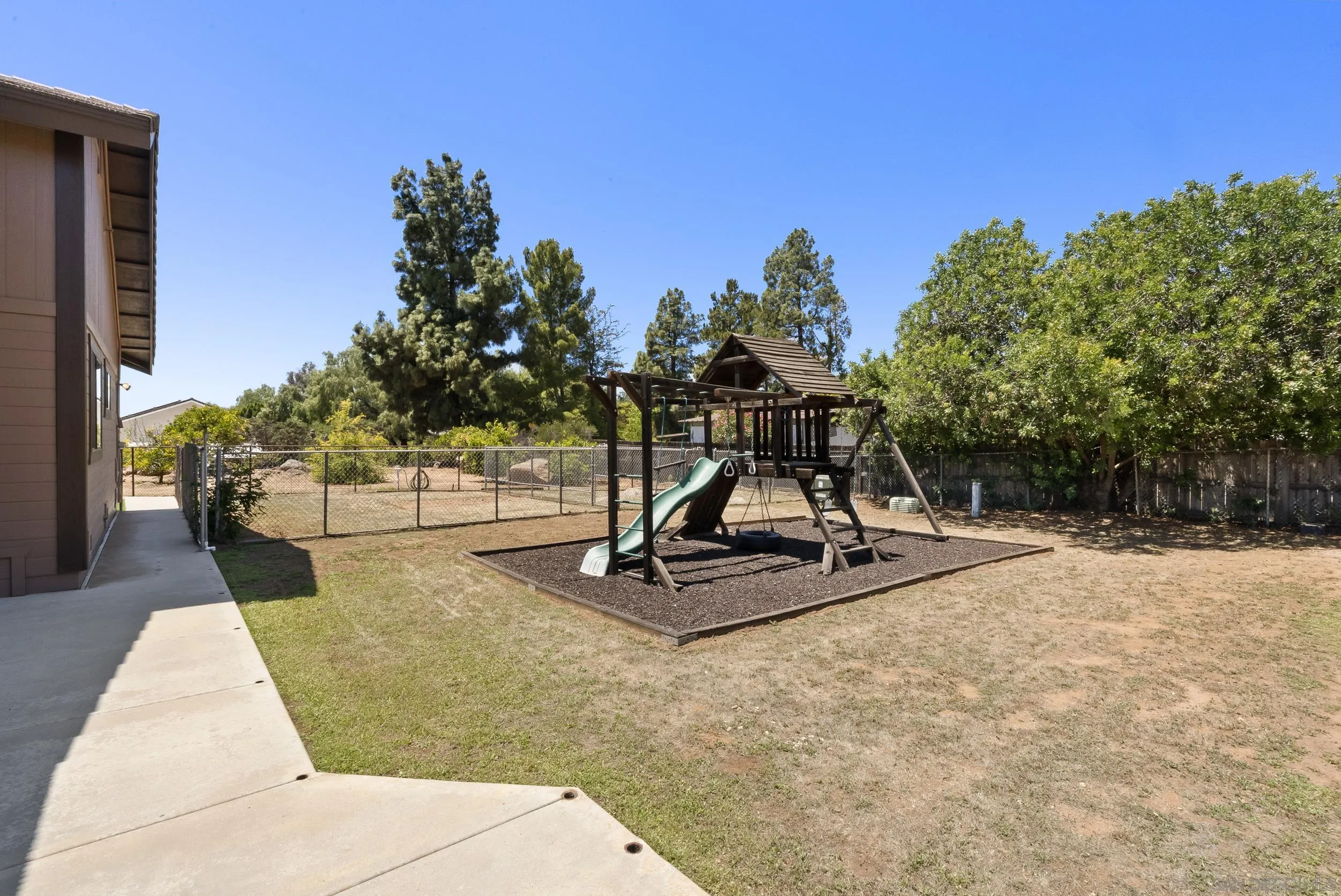 1677 Rancho Judith Alpine, CA 91901 - Photo 52 of 69 Gallery Image 52