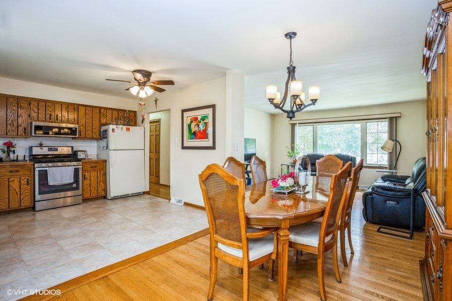 Undisclosed Address Addison, IL 60101 - Photo 7 of 16