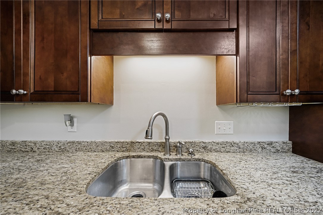 6863 Uppingham Road Fayetteville, NC 28306 - Photo 32 of 50 Gallery Image 32
